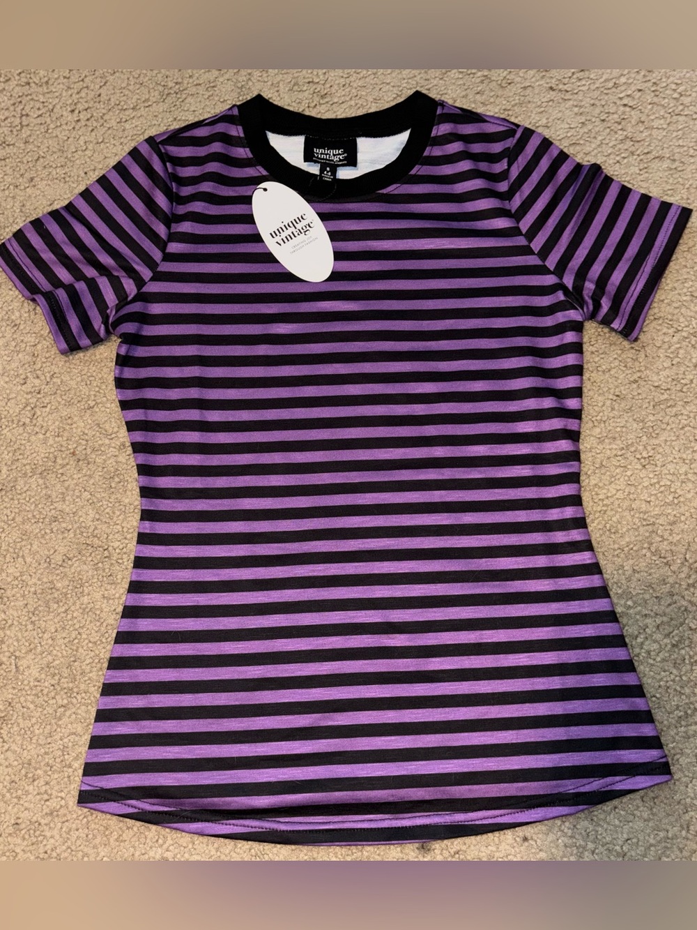 Unique Vintage “back to basics” Striped Short Sleeve Tee